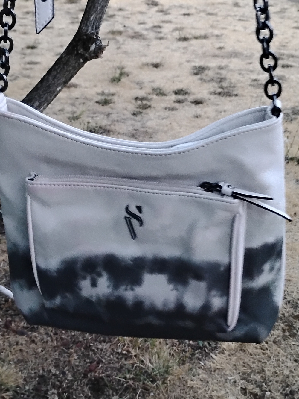 Simply Vera Vera Wang Gray and Black Ombre Crossbody Bag